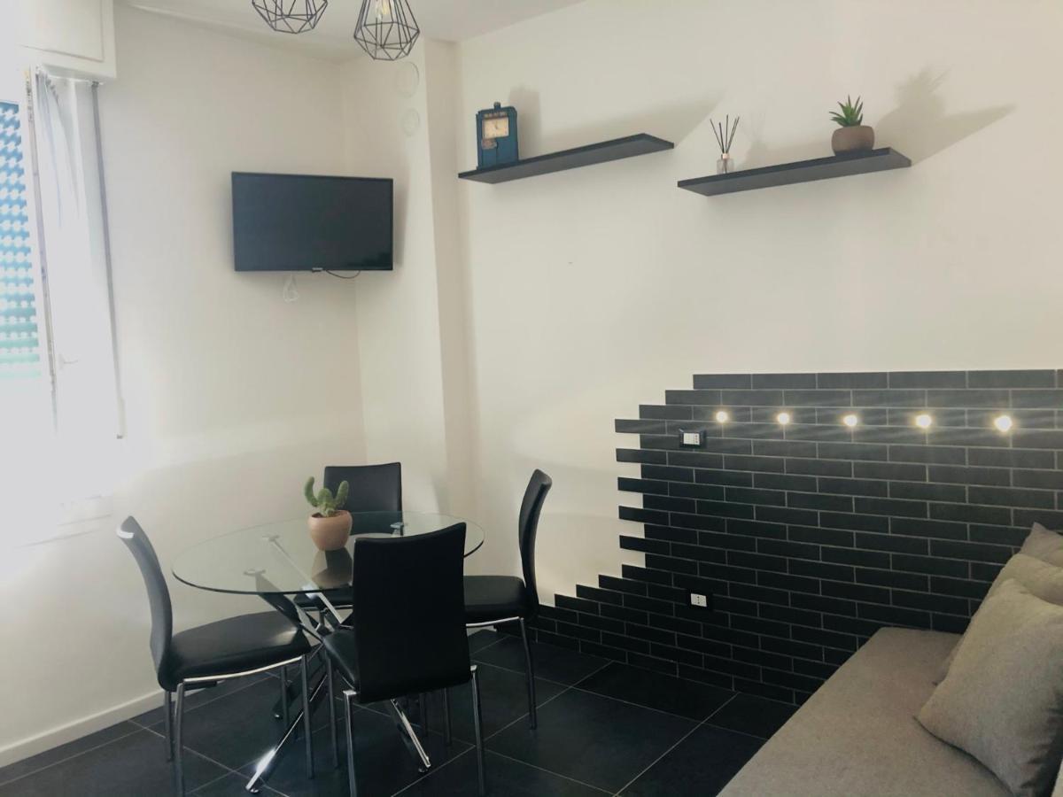 Apartmán Blaxej, Nel Cuore Di Verona, Moderno Ed Elegante, 4 Posti Letto, Wi-Fi, Self Check In Exteriér fotografie