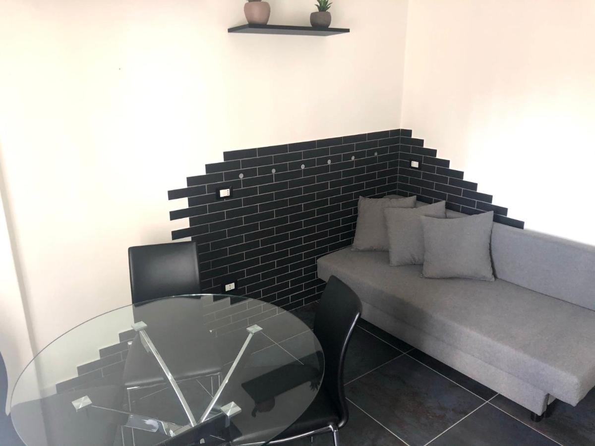 Apartmán Blaxej, Nel Cuore Di Verona, Moderno Ed Elegante, 4 Posti Letto, Wi-Fi, Self Check In Exteriér fotografie