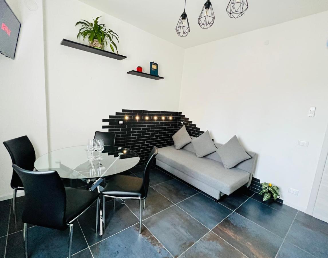Apartmán Blaxej, Nel Cuore Di Verona, Moderno Ed Elegante, 4 Posti Letto, Wi-Fi, Self Check In Exteriér fotografie